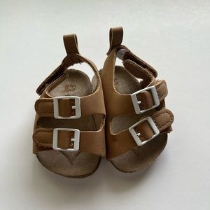 Newborn sandels